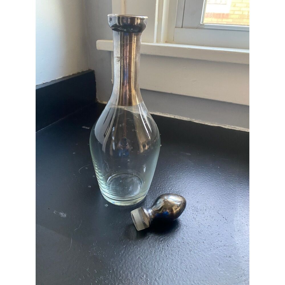 Vintage Dorothy Thorpe Silver Fade Glass Decanter Carafe 12” MCM - Picture 8 of 10